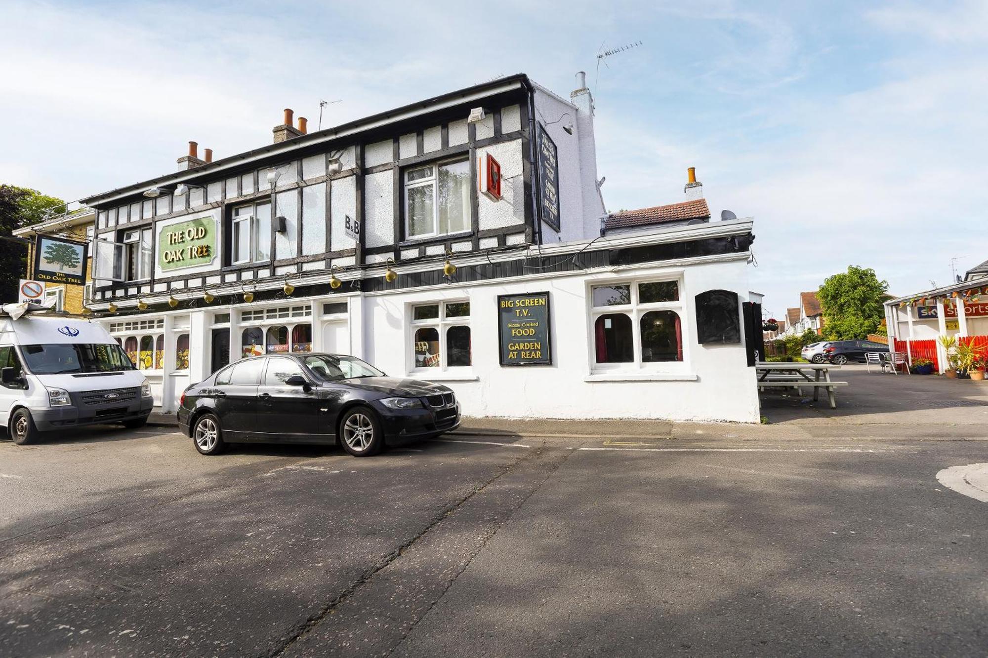 Old Oak Tree Inn Hounslow Exterior foto